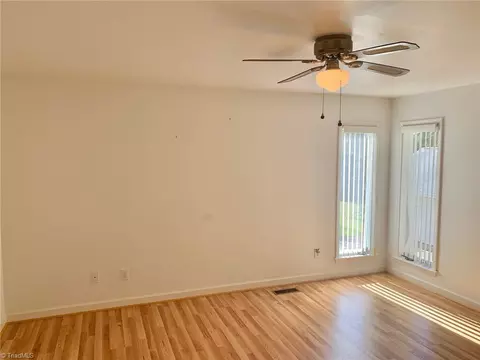 334 Pine Rd, Eden, NC 27288 photo 9