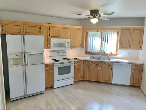 334 Pine Rd, Eden, NC 27288 photo 7