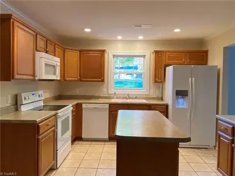 110 Laurel Ln, King, NC 27021 photo 12