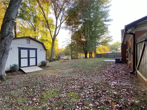 110 Laurel Ln, King, NC 27021 photo 37