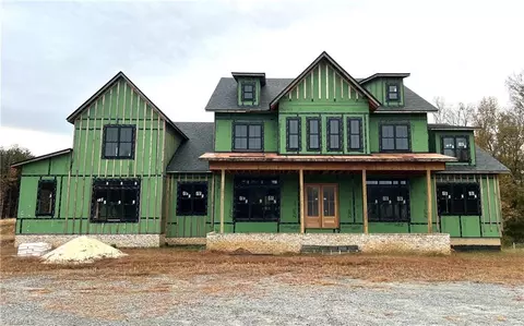 4216 Nc Highway 150, Browns Summit, NC 27214
