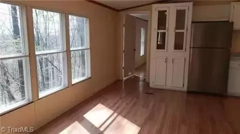 2037 Grissel Tail Rd, Traphill, NC 28685 photo 6