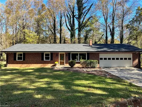 511 Recreation Rd S, Wilkesboro, NC 28697