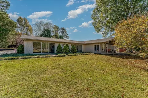 1456 Farmer Rd, Denton, NC 27239