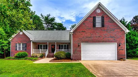 4603 Bentford Rd, Greensboro, NC 27406