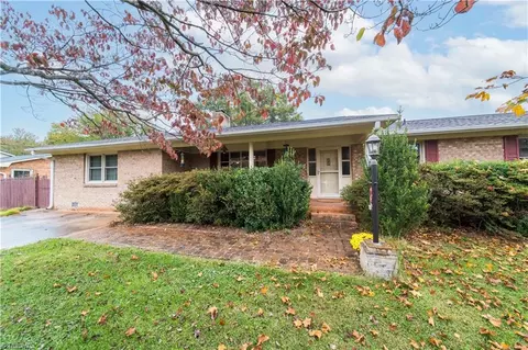 822 Matt Rd, Kernersville, NC 27284