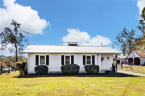 3366 Buffalo Ford Rd, Asheboro, NC 27205