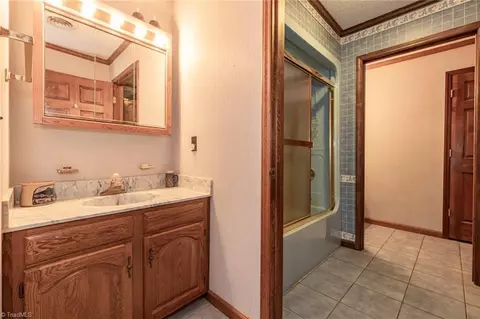 432 Springfield Rd, Pilot Mountain, NC 27041 photo 28