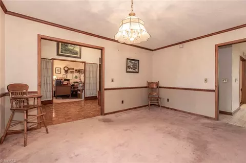 432 Springfield Rd, Pilot Mountain, NC 27041 photo 8