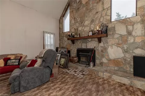 432 Springfield Rd, Pilot Mountain, NC 27041 photo 15