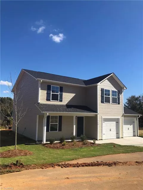 148 Maple Leaf Ln, Linwood, NC 27299