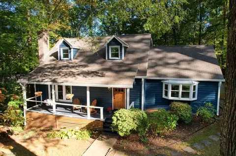 2 Tyrol Ct, Greensboro, NC 27410