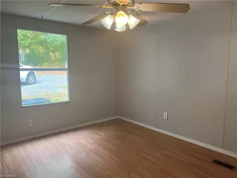 5298 Parinna Rd, Trinity, NC 27370 photo 15