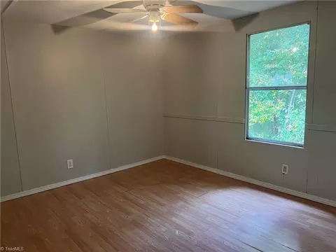 5298 Parinna Rd, Trinity, NC 27370 photo 6
