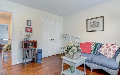 2961 Eagle Pointe Dr, High Point, NC 27265 photo 17