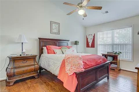 2961 Eagle Pointe Dr, High Point, NC 27265 photo 12