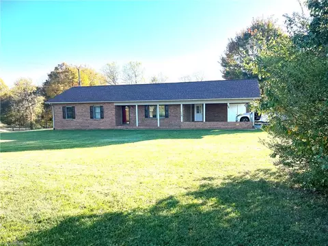 668 Tom Jones Rd, Ararat, NC 27007