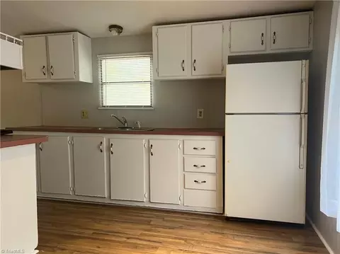 5399 Covered Bridge Rd, Trinity, NC 27370 photo 6