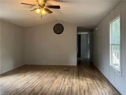 5399 Covered Bridge Rd, Trinity, NC 27370 photo 9