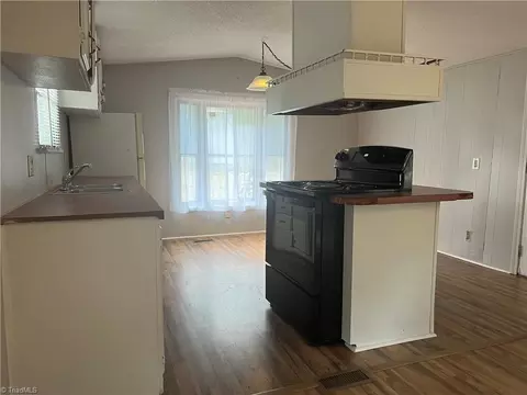 5399 Covered Bridge Rd, Trinity, NC 27370 photo 7