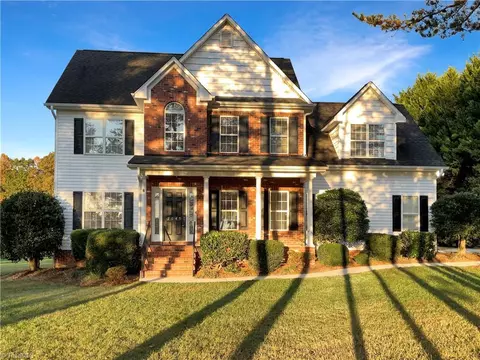 7045 Bronco Ln, Summerfield, NC 27358