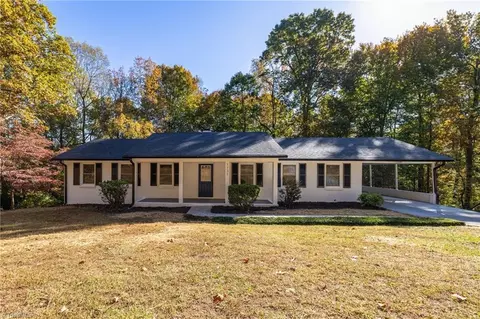 1731 Ploughboy Trl, Winston Salem, NC 27103