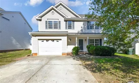 3929 Bluestem Dr, Greensboro, NC 27405