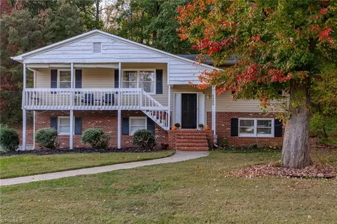 4909 Reidsville Rd, Walkertown, NC 27051