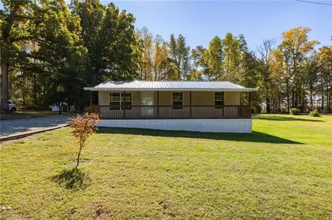 3543 Kay Dr, Trinity, NC 27370