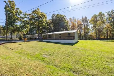 3543 Kay Dr, Trinity, NC 27370 photo 3