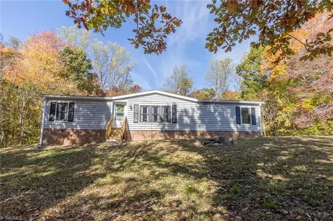 197 Troxler Dr, Reidsville, NC 27320