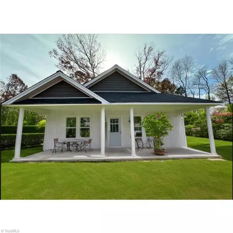 625 Chief Martin St, Madison, NC 27025