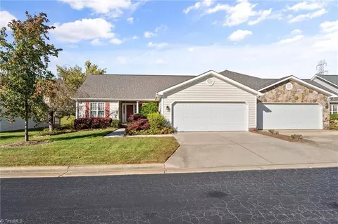 3919 Cloverwood Meadow Ln, High Point, NC 27265