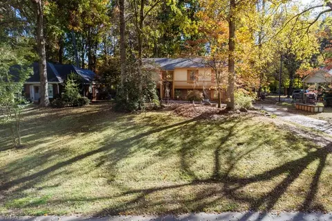 6232 Arden Cir, Clemmons, NC 27012