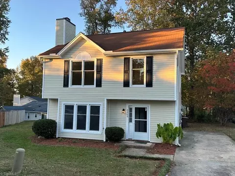 3402 Argyle Ln, Greensboro, NC 27406