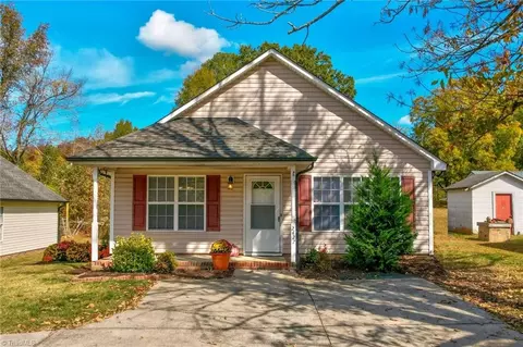 2427 Lane St, Kannapolis, NC 28083