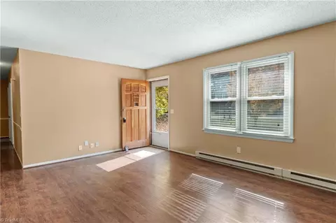 241 Kingstree Rd, King, NC 27021 photo 6