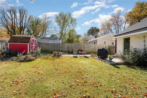 722 Forrest St, High Point, NC 27262 photo 9
