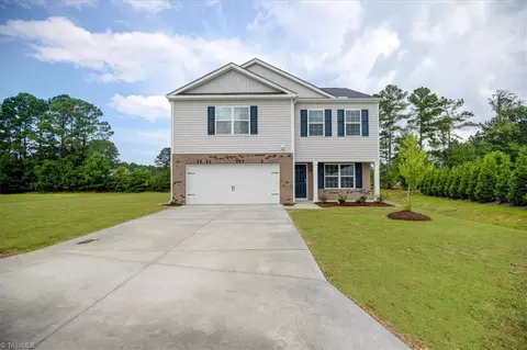 339 Towhee Trl #05, Lexington, NC 27295