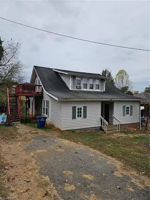 511 Highland St, Wilkesboro, NC 28697