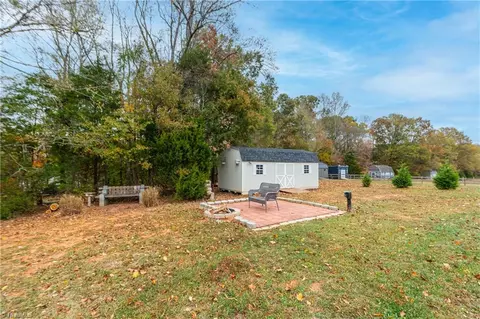 115 Saddlebrook Dr, Advance, NC 27006 photo 33