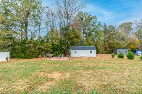 115 Saddlebrook Dr, Advance, NC 27006 photo 34