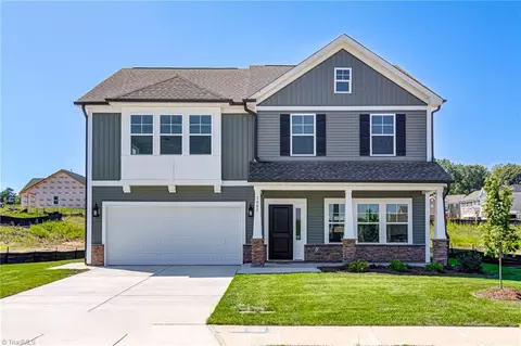 1985 Watkins Landing Dr, Kernersville, NC 27284