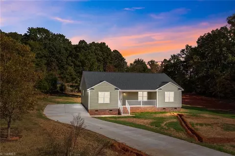 233 Iveys Meadow Ct, Linwood, NC 27299