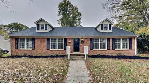 2728 Dee St, Burlington, NC 27215
