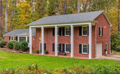701 Finsbury Rd, Winston Salem, NC 27104