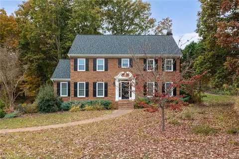 350 Barrington Park Ln, Kernersville, NC 27284