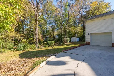 1012 Elk Pl, High Point, NC 27262 photo 40