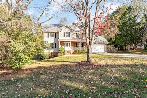 184 High Meadows Rd, Advance, NC 27006