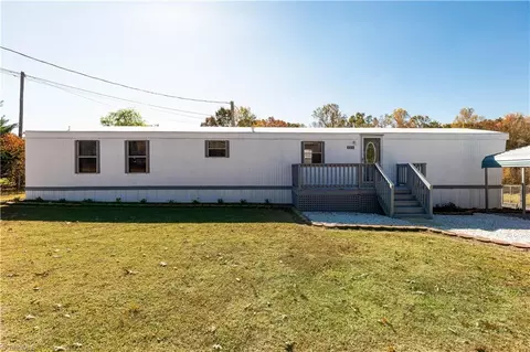 3535 Rhonda Dr, Trinity, NC 27370